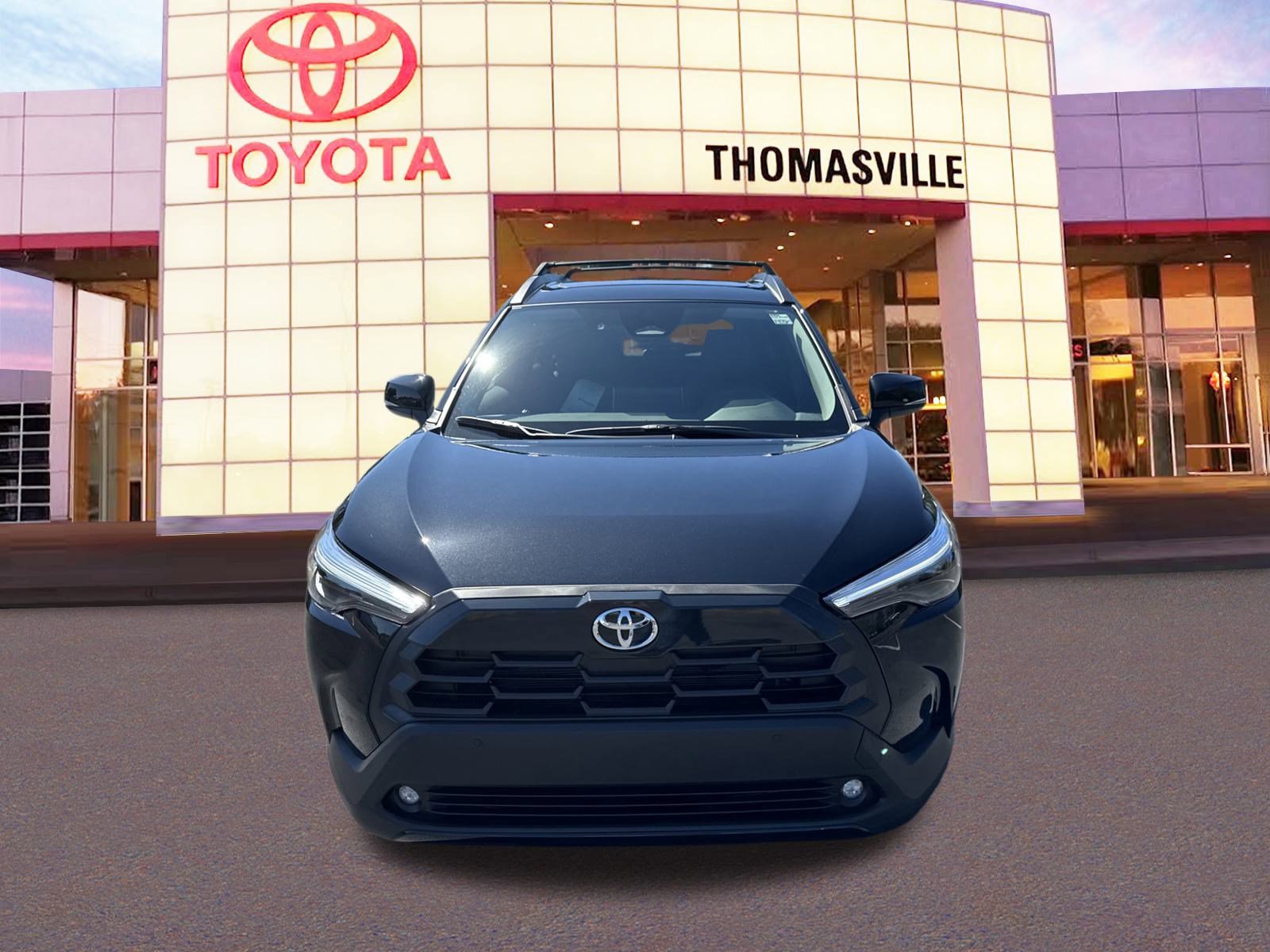 New 2026 Toyota Corolla Cross XLE video 2