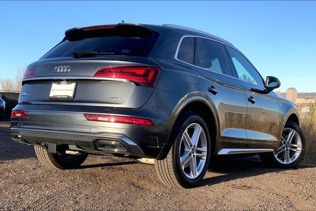 Used 2021 Audi Q5 e Premium Plus w/ Premium Plus Package image 13