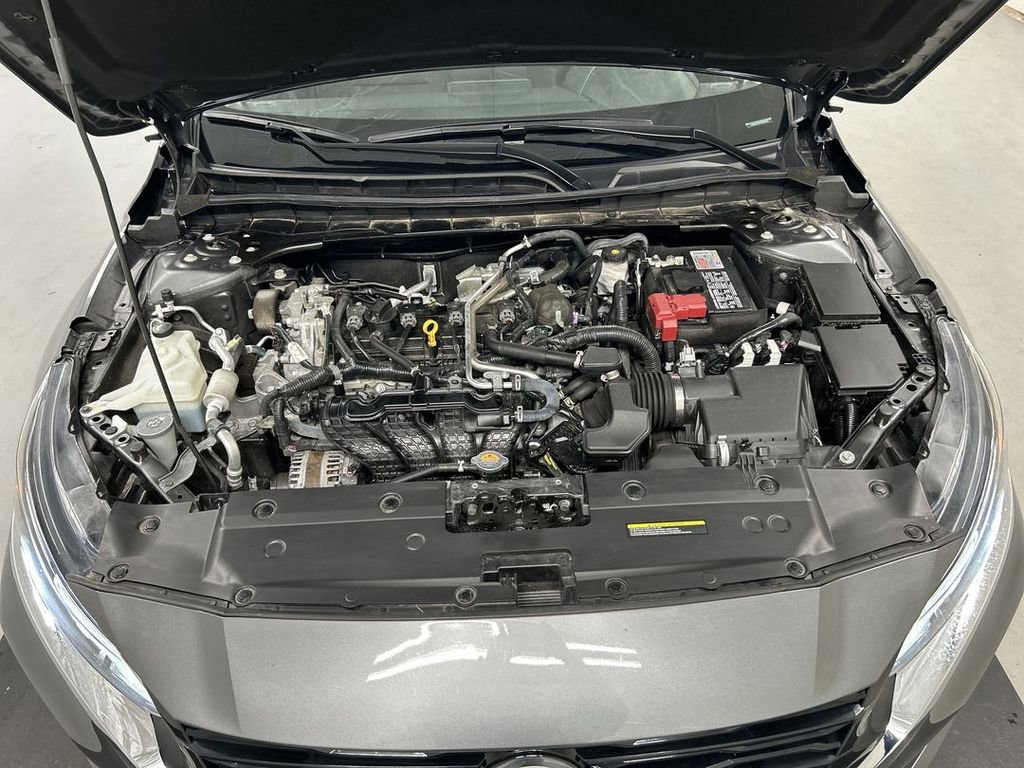 Used 2023 Nissan Altima 2.5 SV image 23