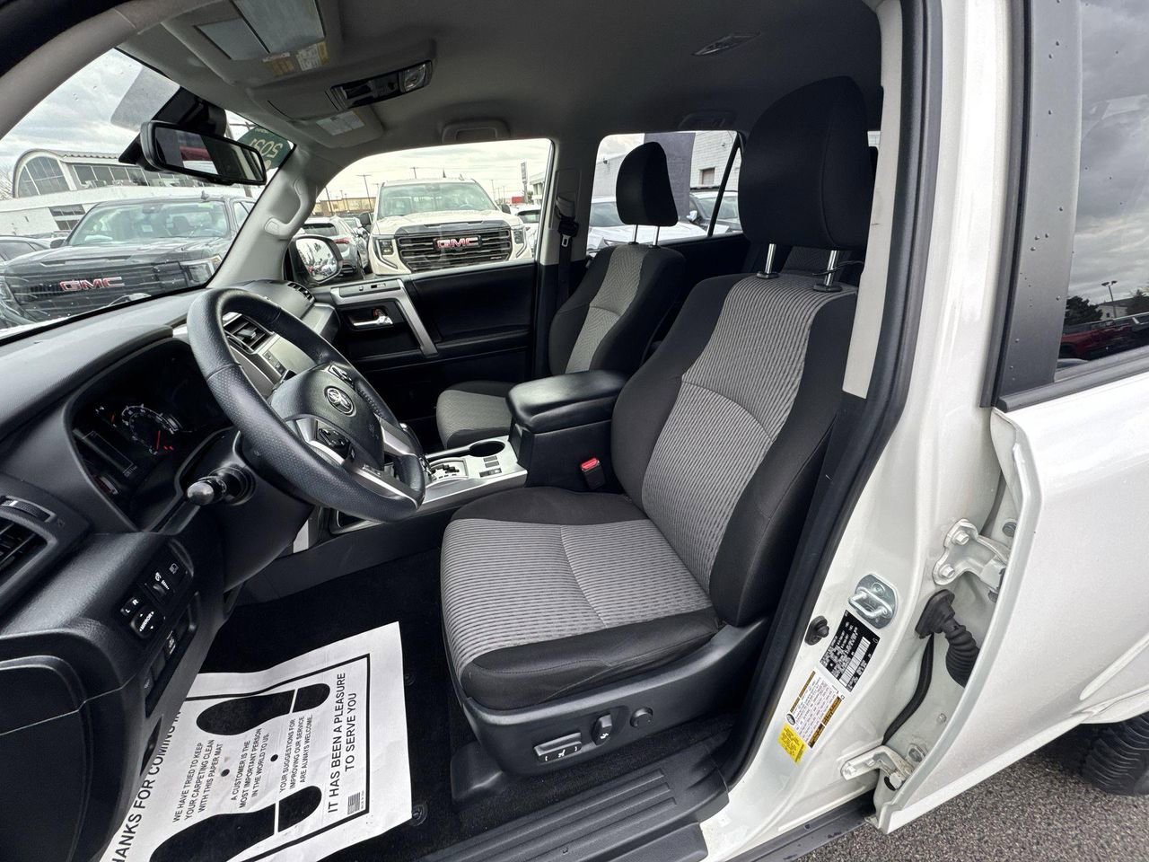 Used 2021 Toyota 4Runner SR5 AWD/4WD image 19