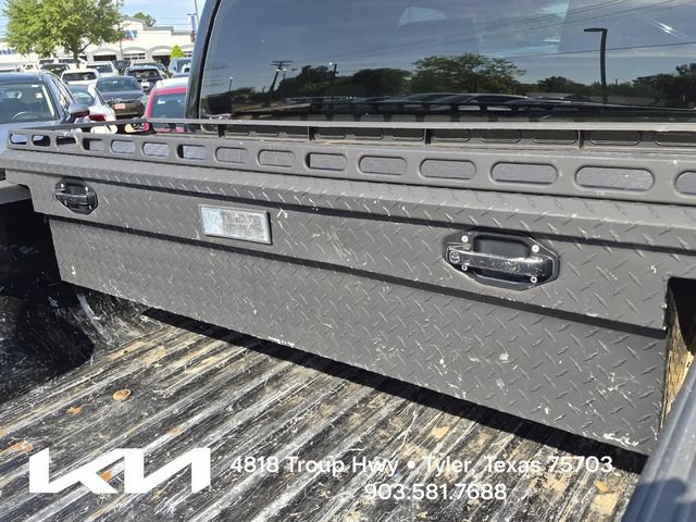 Used 2016 Ford F250 XLT w/ XLT Value Package AWD/4WD image 10