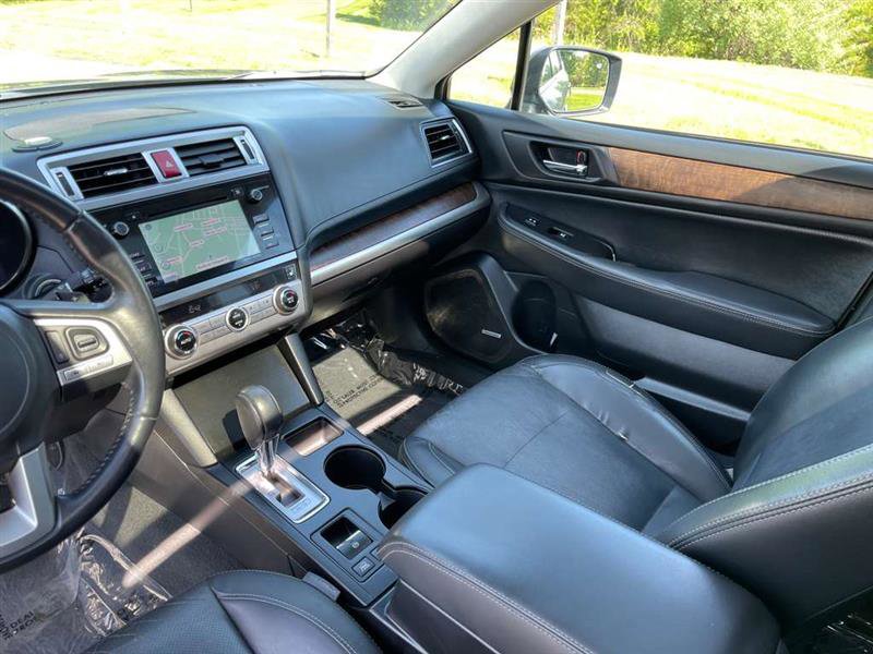 Used 2016 Subaru Outback 3.6R Limited AWD/4WD image 84