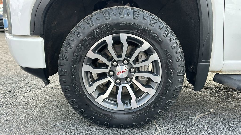 Used 2020 GMC Sierra 1500 AT4 w/ Off-Road Performance Package image 12