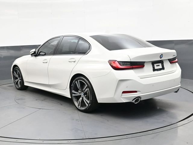 Used 2023 BMW 330i Sedan w/ Premium Package image 6