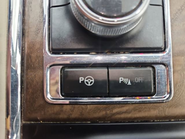 Used 2019 Ford Expedition Platinum image 53