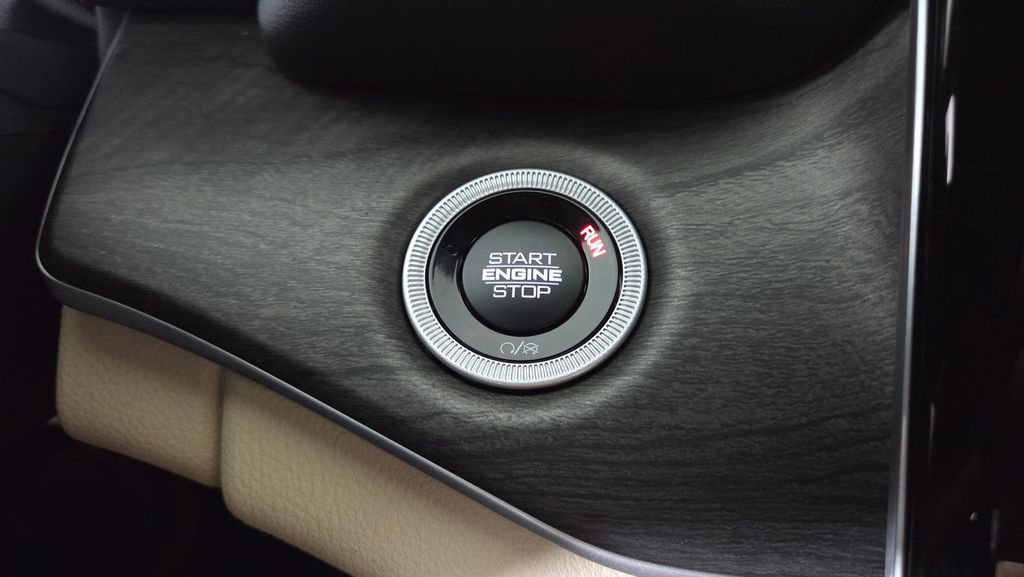 New 2025 Jeep Grand Cherokee Limited image 21