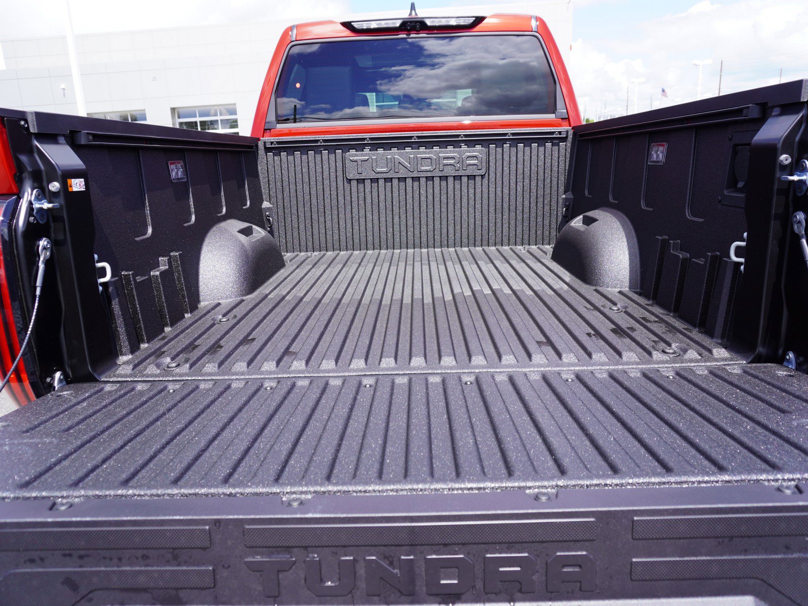 New 2026 Toyota Tundra Platinum AWD/4WD image 13