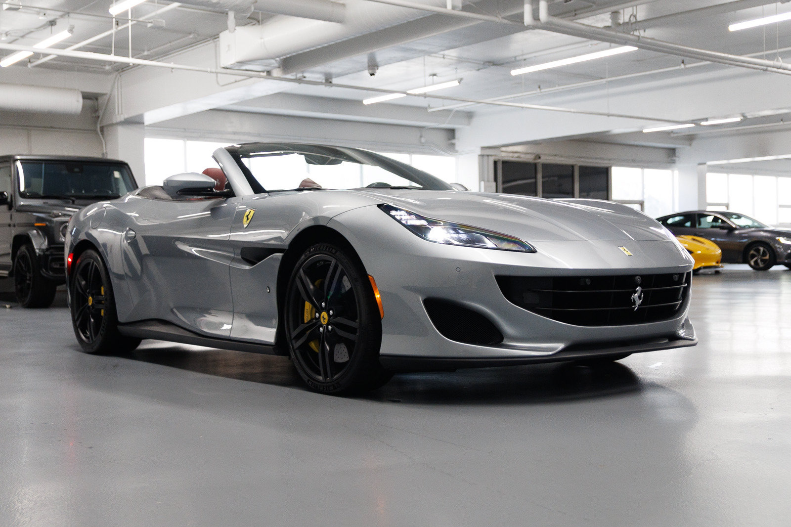 Used 2019 Ferrari Portofino RWD image 10