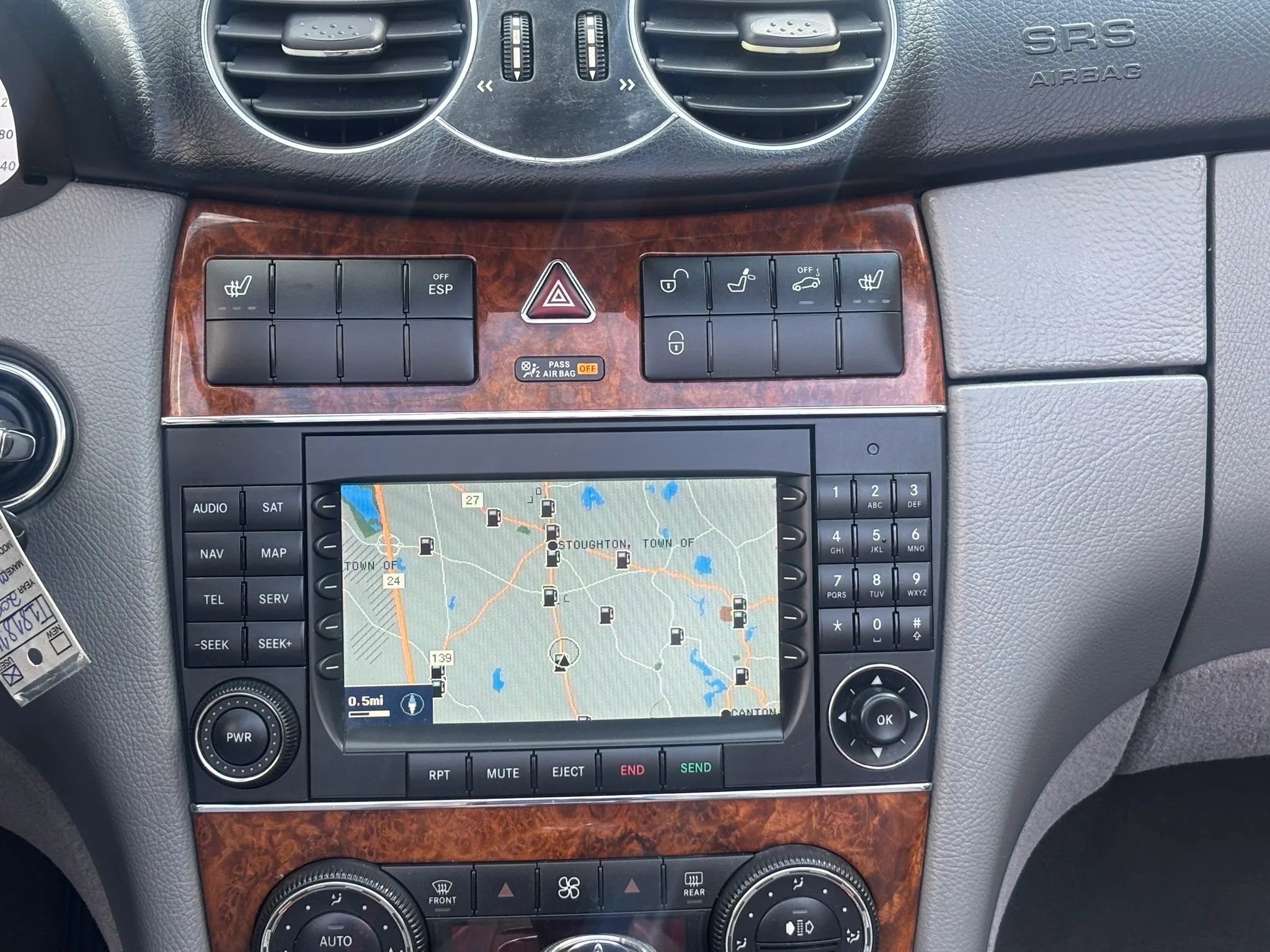 Used 2006 Mercedes-Benz CLK 500 Cabriolet image 35