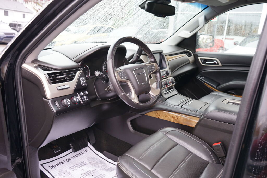 Used 2016 GMC Yukon XL Denali w/ Open Road Package image 12