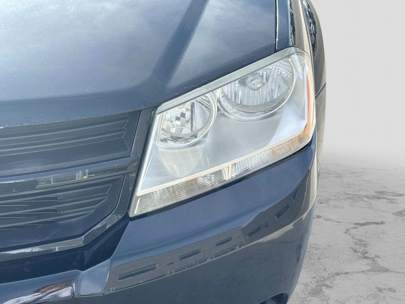 Used 2010 Dodge Avenger SXT image 10