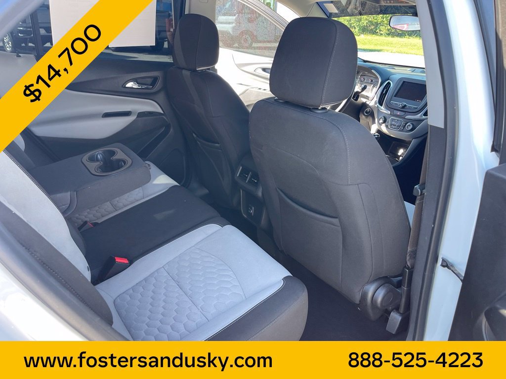 Used 2020 Chevrolet Equinox LS w/ LS Convenience Package FWD image 17