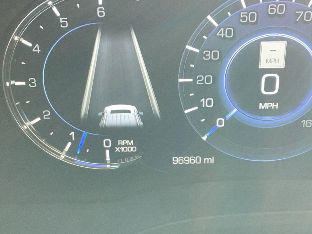 Used 2019 Cadillac Escalade Platinum image 24