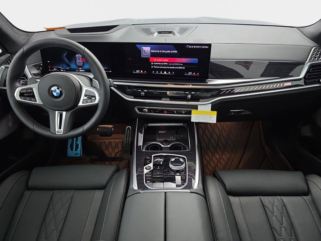 New 2026 BMW X7 M60i image 10