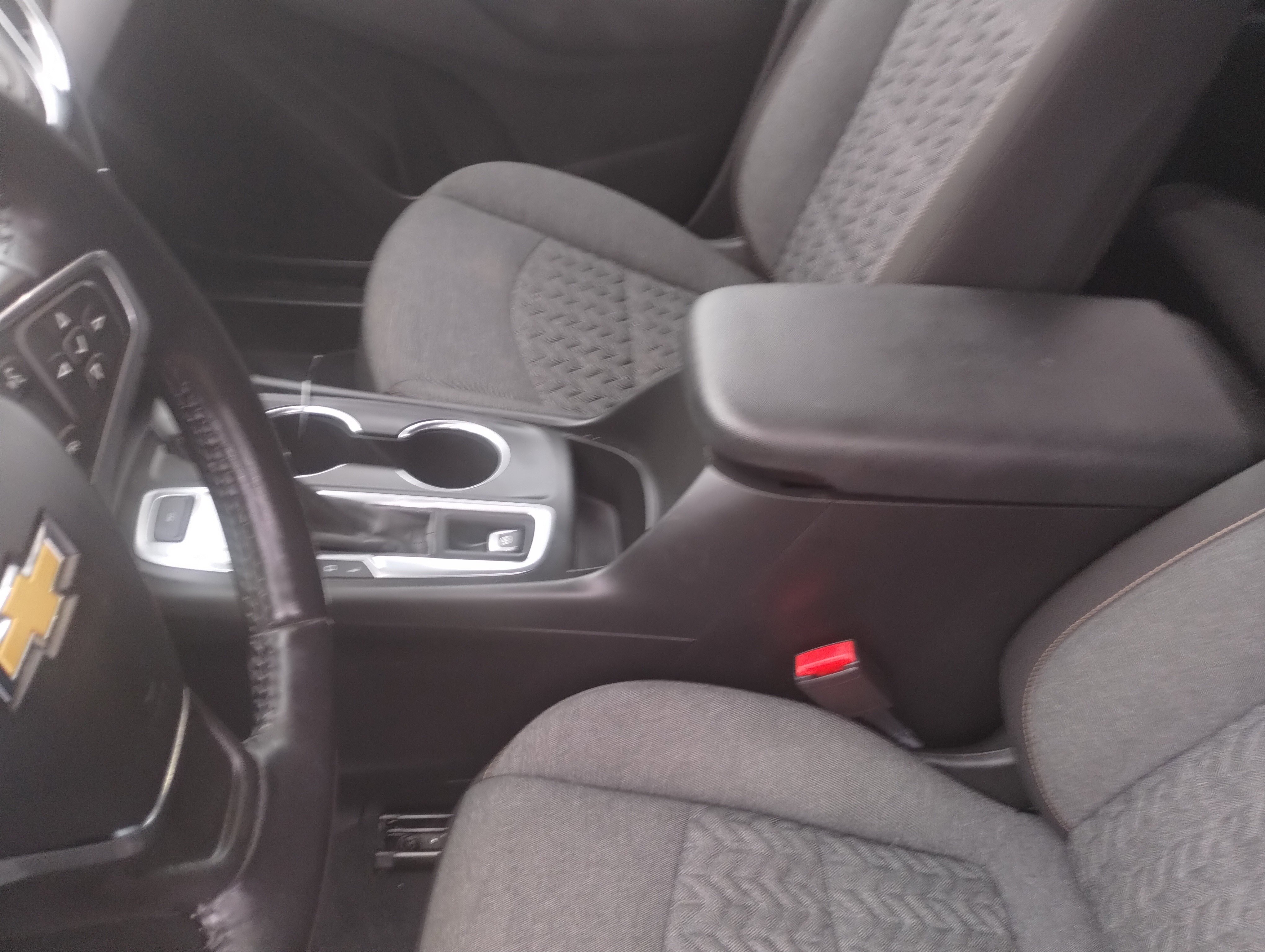 Used 2022 Chevrolet Equinox LT image 13