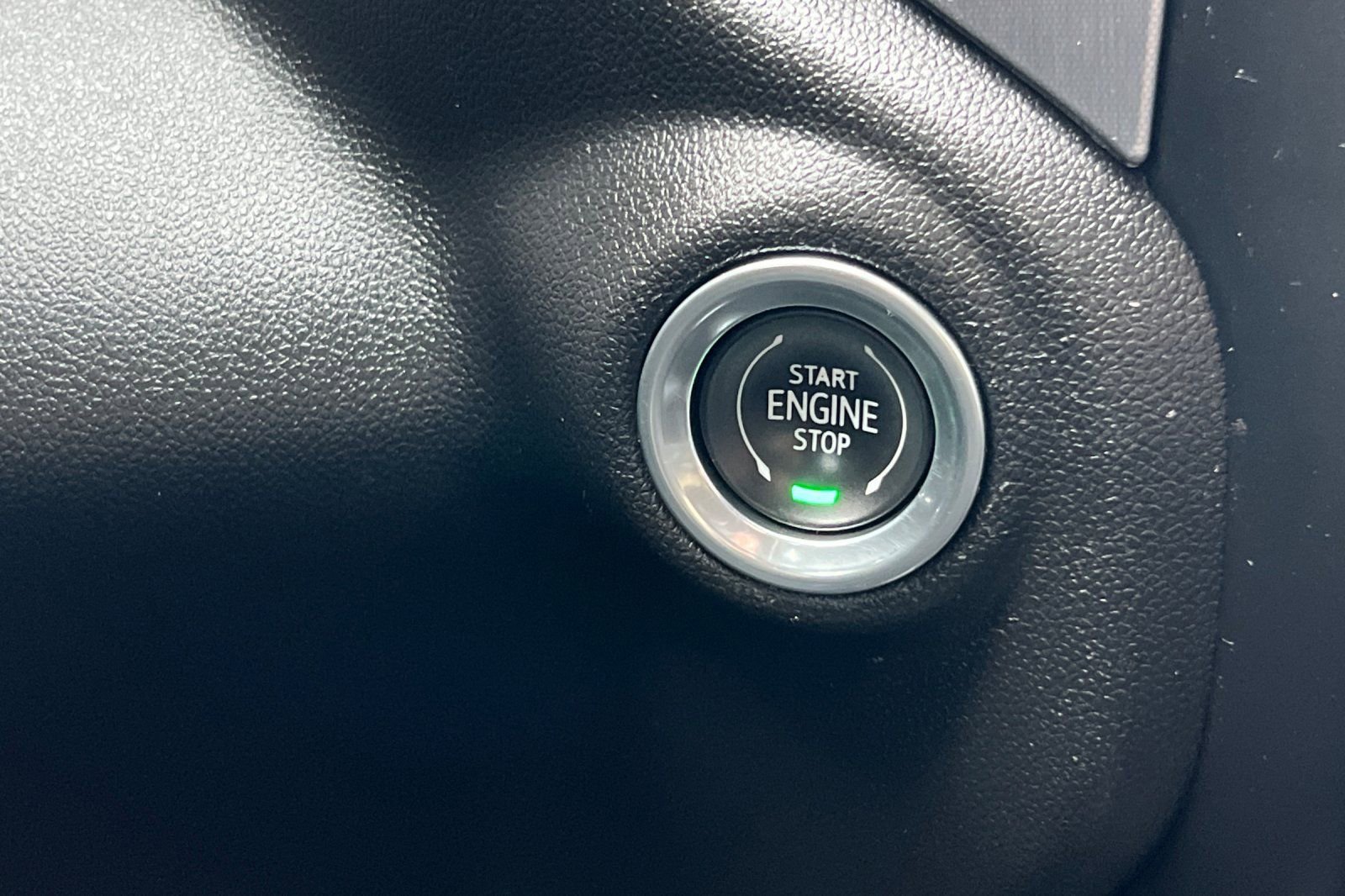 Used 2023 GMC Sierra 3500 SLT w/ Gooseneck/5TH Wheel Package AWD/4WD image 21