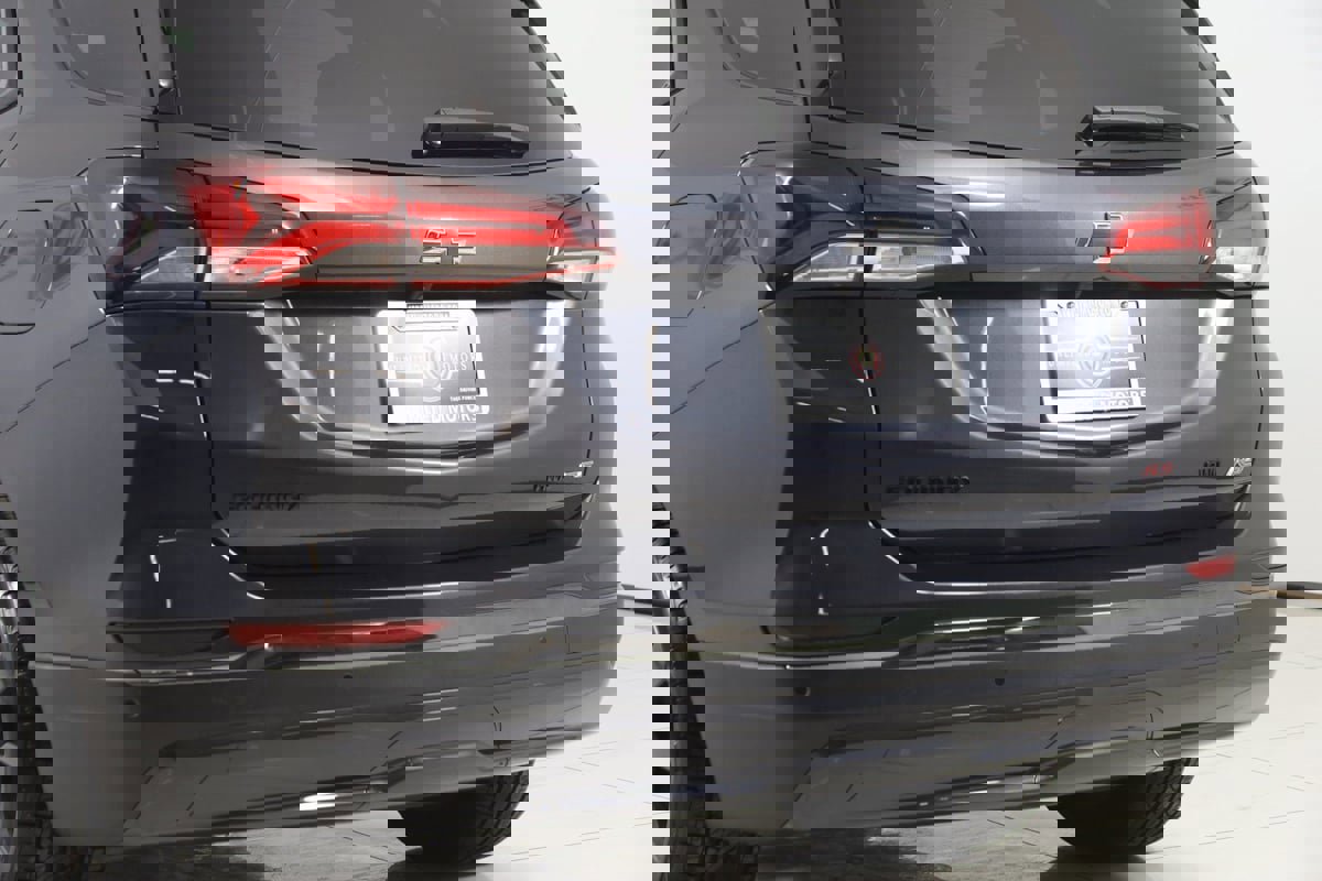 Used 2022 Chevrolet Equinox RS image 22