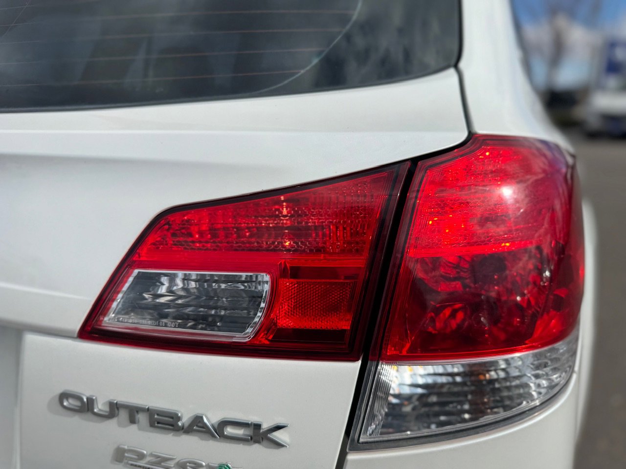 Used 2014 Subaru Outback 2.5i image 36