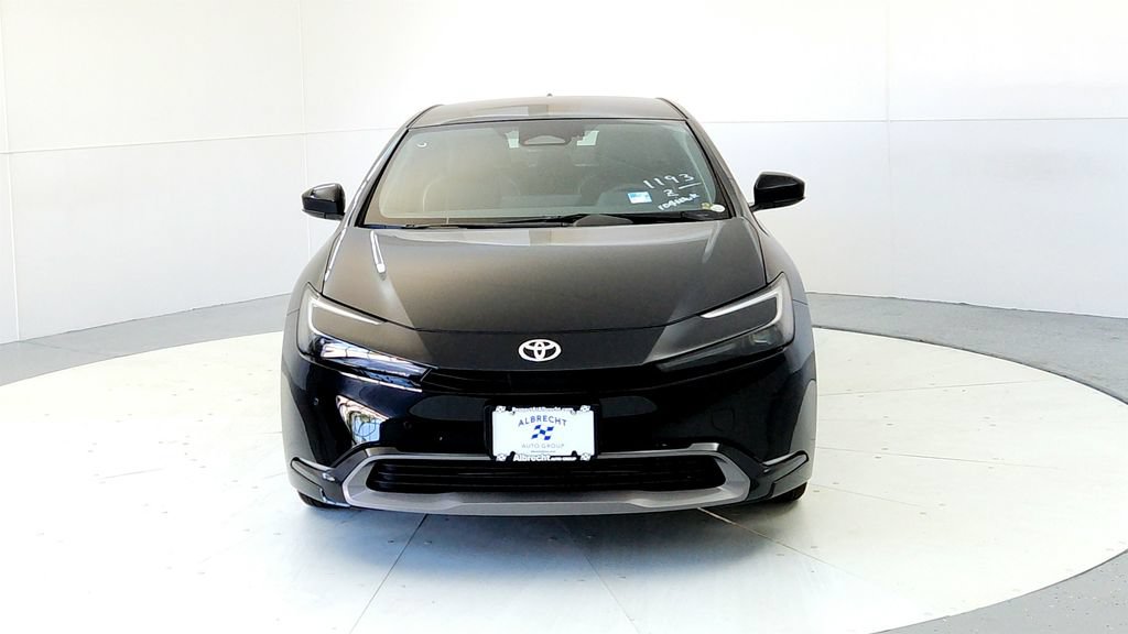 New 2026 Toyota Prius XLE FWD image 8