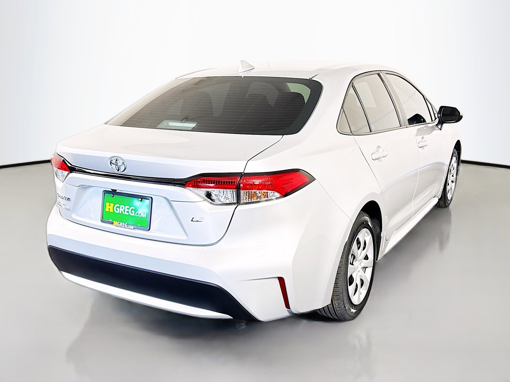 Used 2022 Toyota Corolla LE image 10