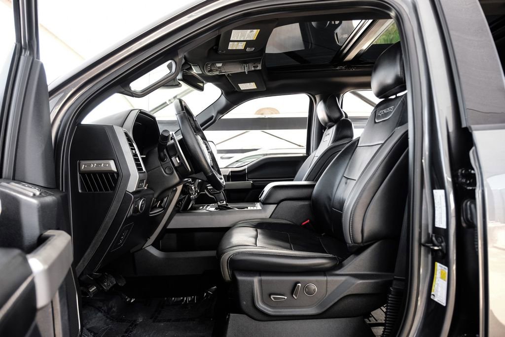 Used 2017 Ford F150 Raptor w/ Equipment Group 802A Luxury image 3