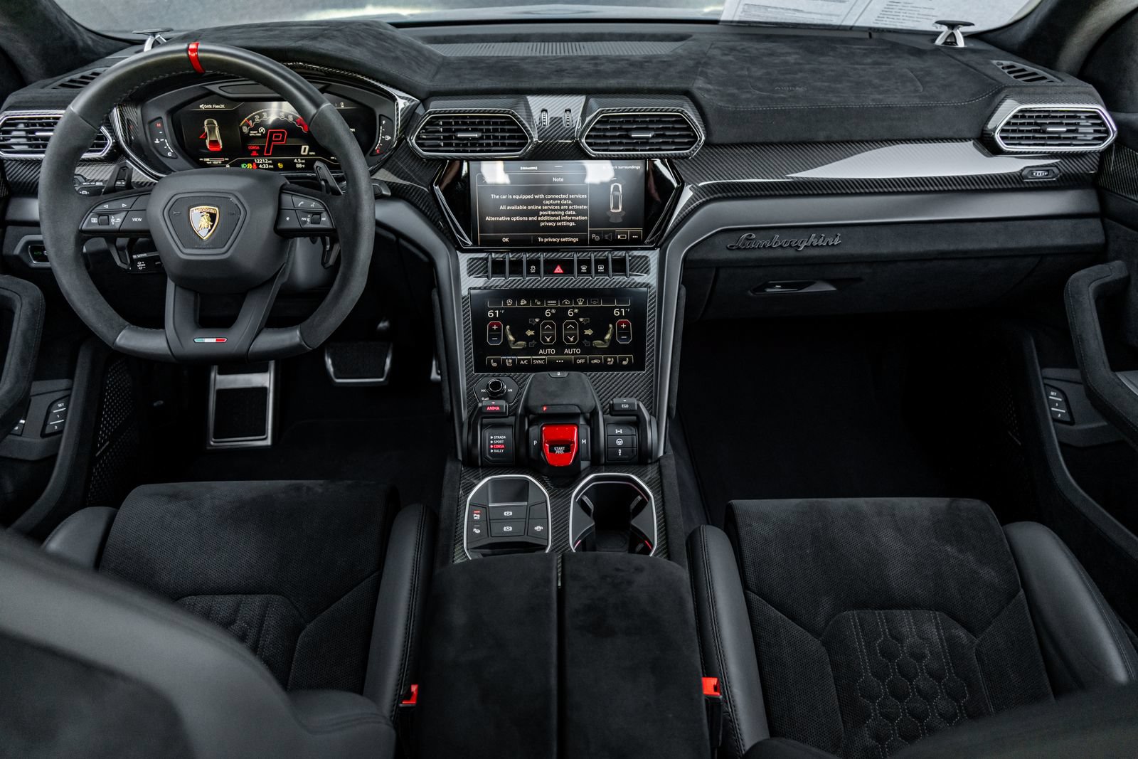 Used 2023 Lamborghini Urus Performante AWD/4WD image 4
