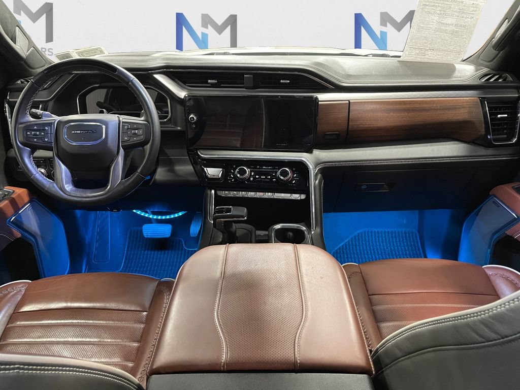 Used 2025 GMC Sierra 1500 Denali Ultimate AWD/4WD image 10