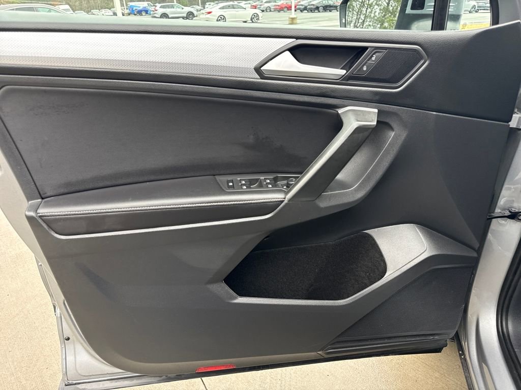 Used 2024 Volkswagen Tiguan S image 14