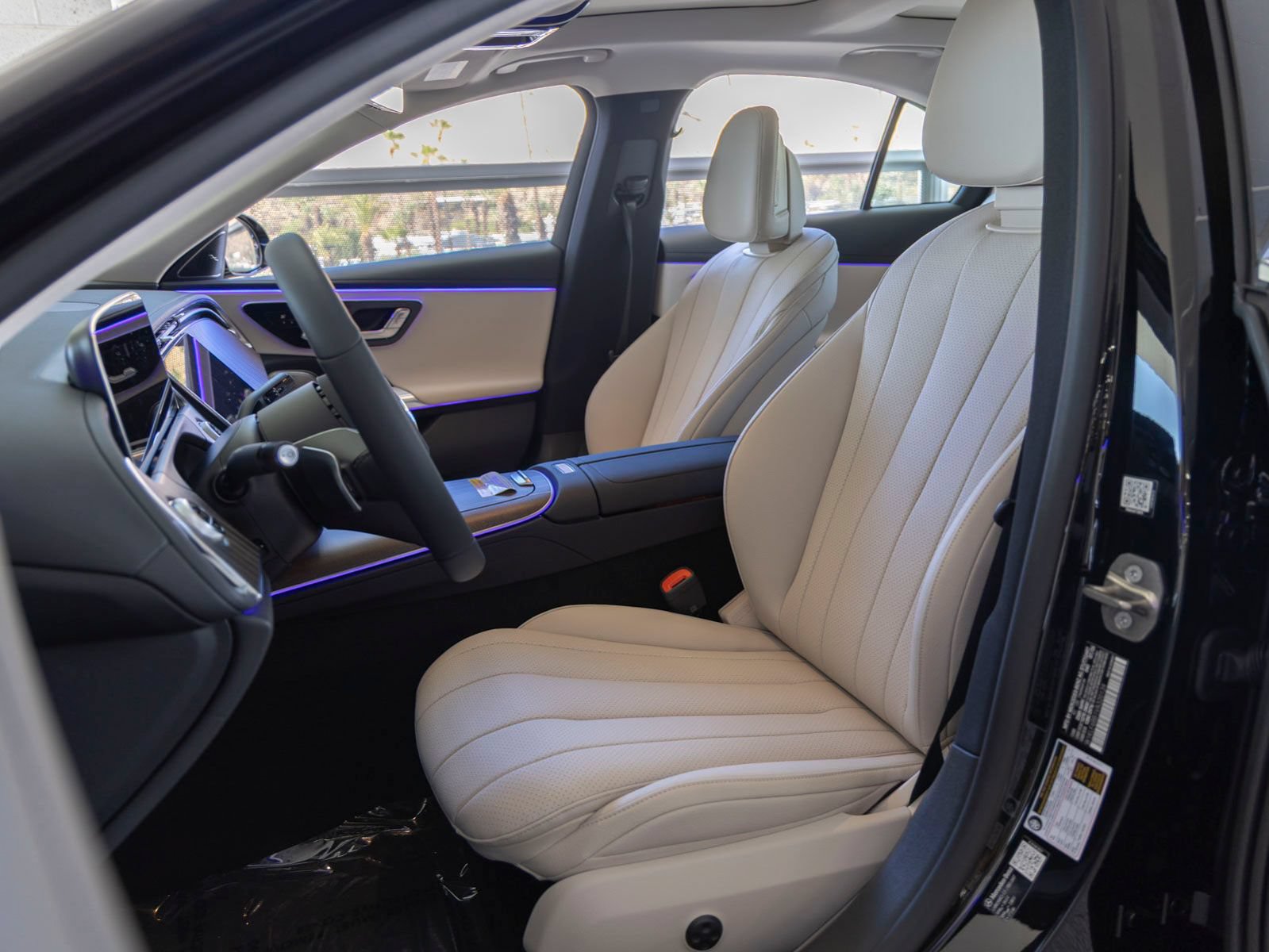 New 2027 Mercedes-Benz E 450 4MATIC Sedan image 11