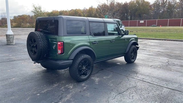 Used 2023 Ford Bronco Black Diamond image 8