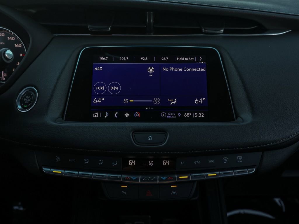 Used 2023 Cadillac XT4 Premium Luxury image 29