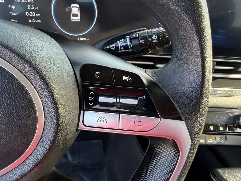 Used 2024 Hyundai Elantra SEL image 21