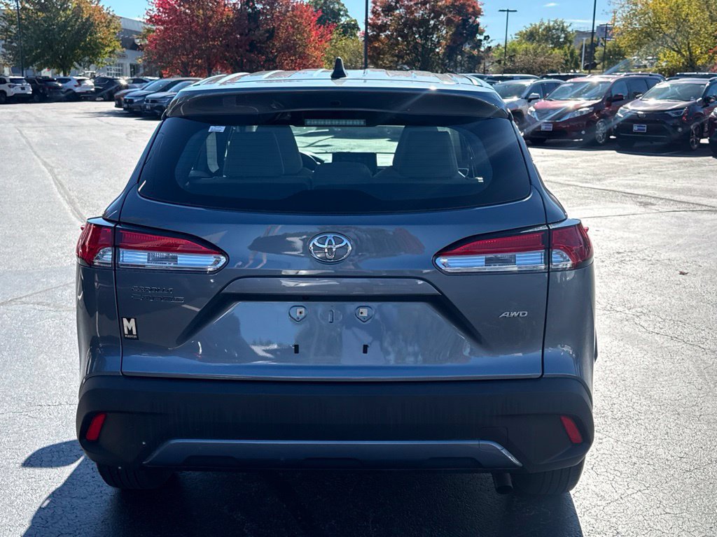 Used 2022 Toyota Corolla Cross L AWD/4WD image 6