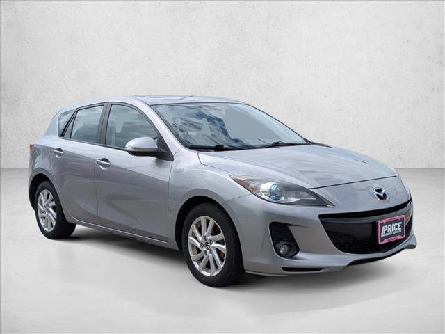 Used 2013 MAZDA MAZDA3 i Grand Touring w/ Tech Pkg FWD image 3