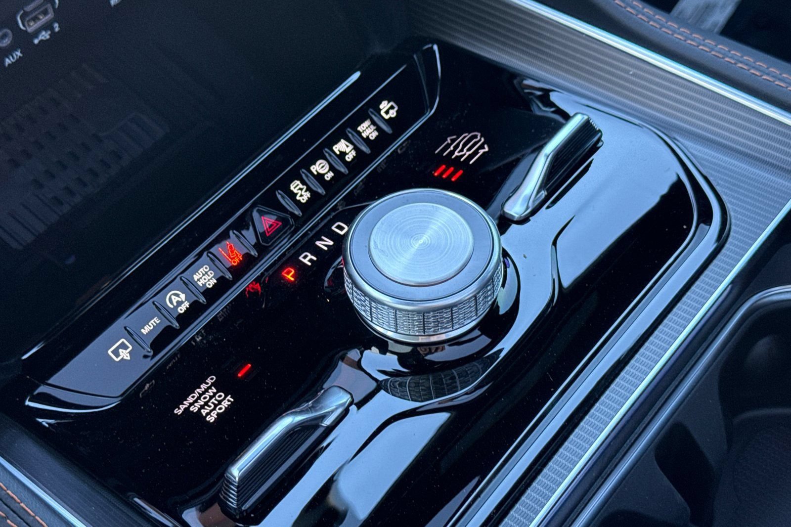 New 2026 Jeep Grand Wagoneer Summit AWD/4WD image 23