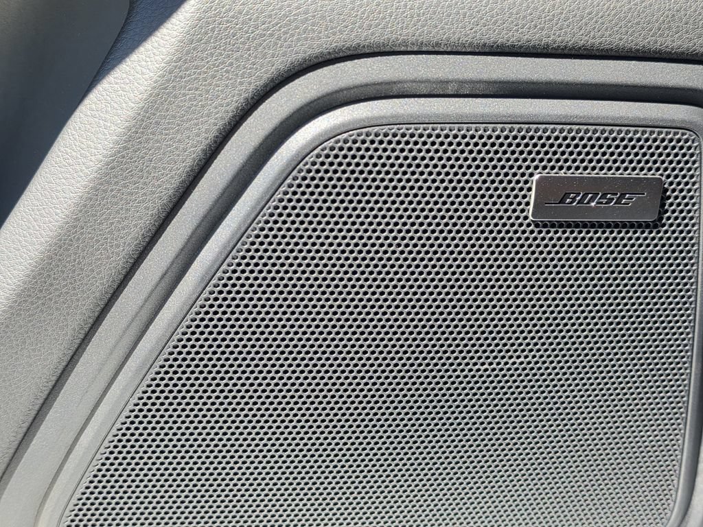 New 2026 Porsche Macan AWD/4WD image 19