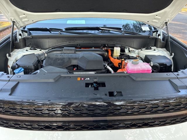 Used 2026 Hyundai Santa Fe Calligraphy w/ Tow & Go Package image 19