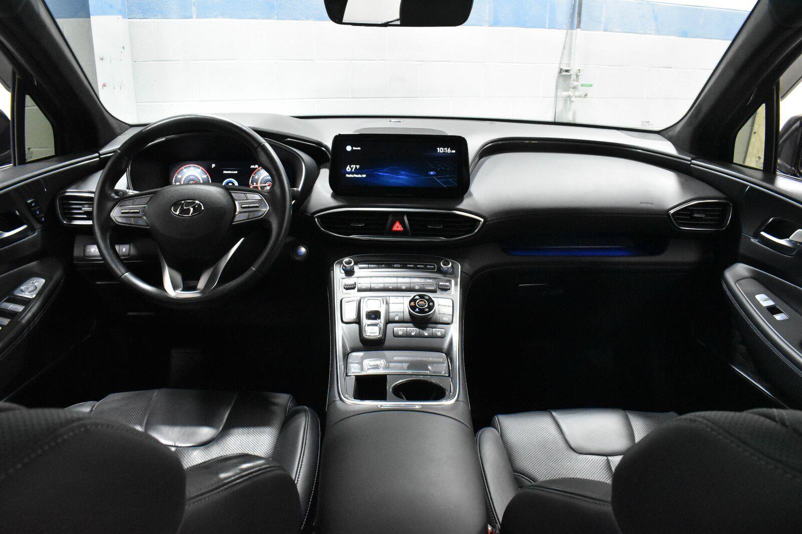 Used 2021 Hyundai Santa Fe Calligraphy AWD/4WD image 17
