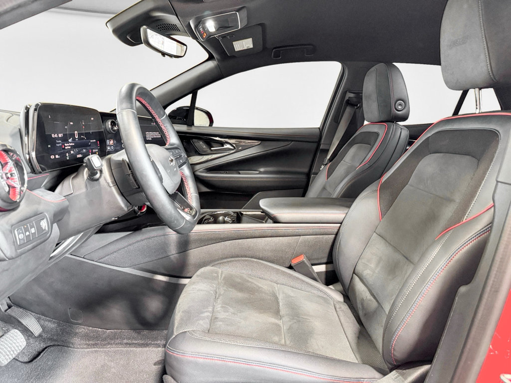 Used 2024 Chevrolet Blazer EV RS AWD/4WD image 17