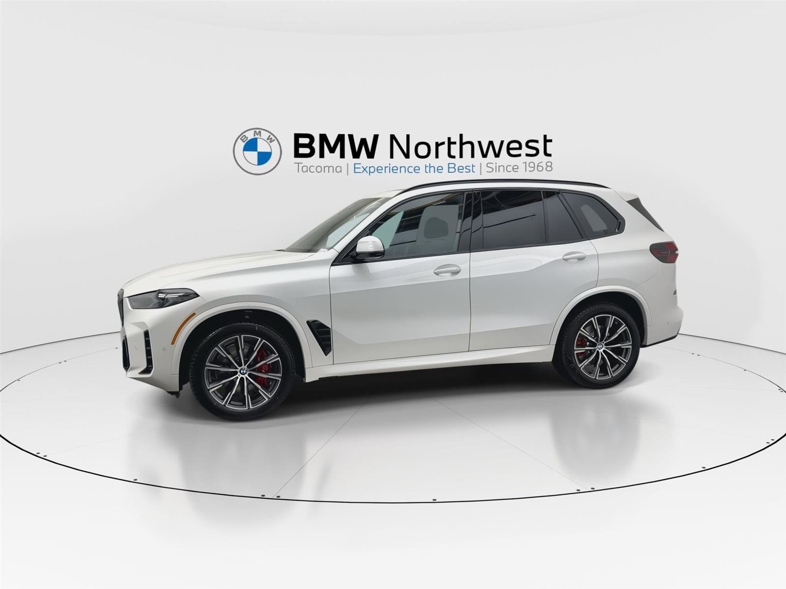 New 2026 BMW X5 xDrive40i w/ M Sport Package image 10