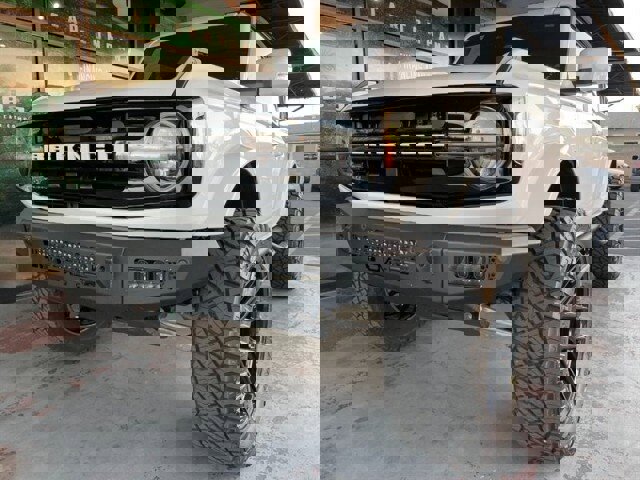 Used 2023 Ford Bronco Outer Banks image 4