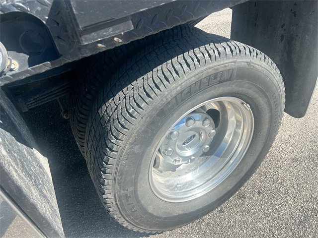 Used 2023 Ford F350 XL w/ XL Chrome Package image 18