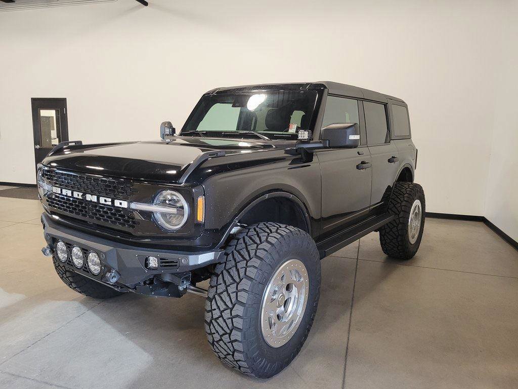 Used 2022 Ford Bronco Wildtrak image 4