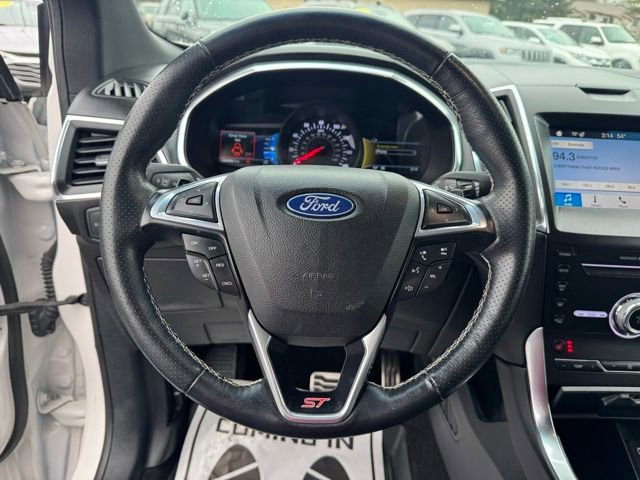 Used 2019 Ford Edge ST w/ Convenience Package image 24