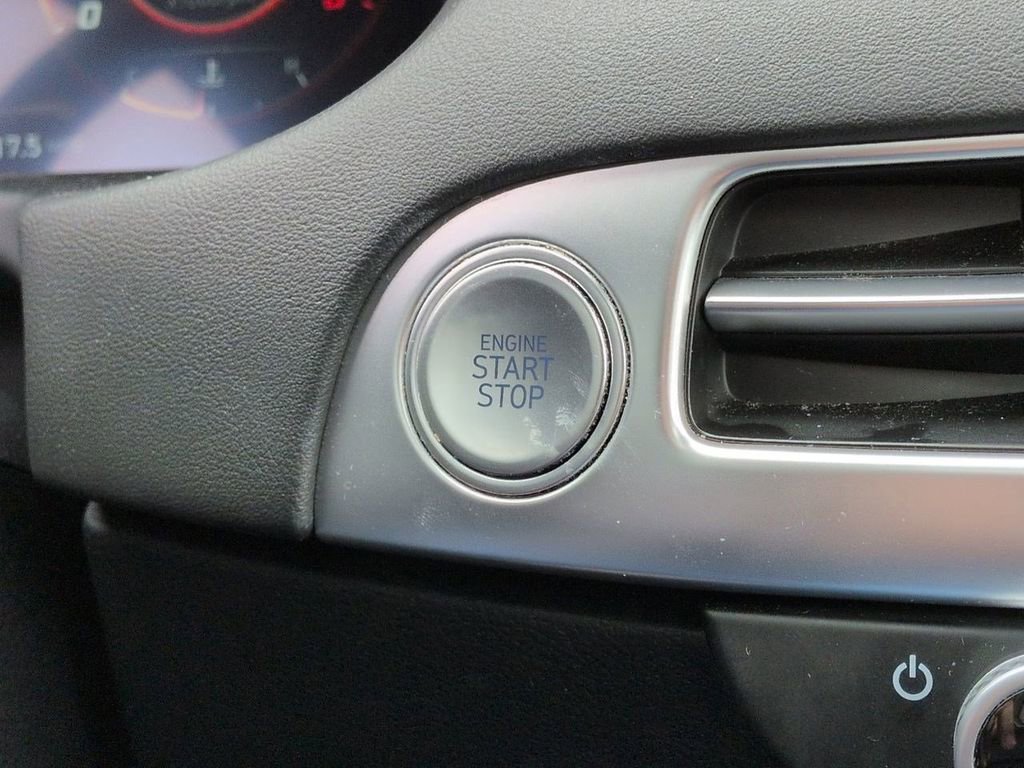 Used 2023 Hyundai Palisade Calligraphy image 30