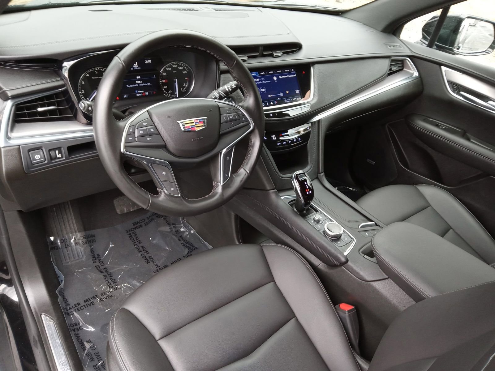 Used 2023 Cadillac XT5 Luxury image 11