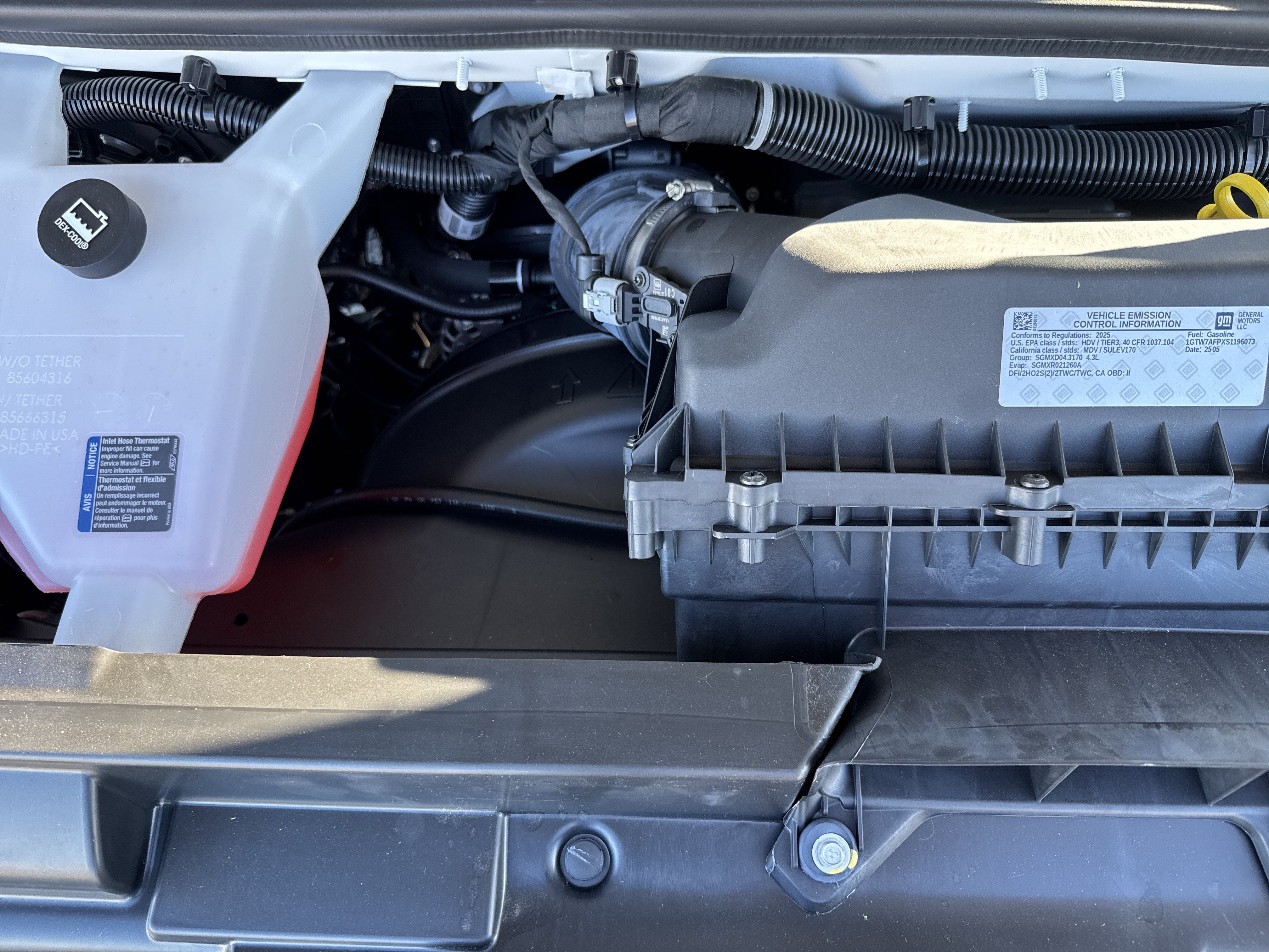 New 2025 GMC Savana 2500 w/ Driver Convenience Package RWD image 28