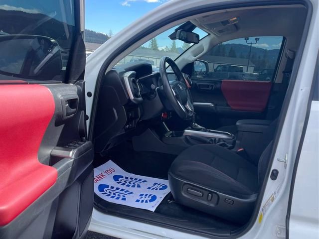 Used 2022 Toyota Tacoma SR5 image 8