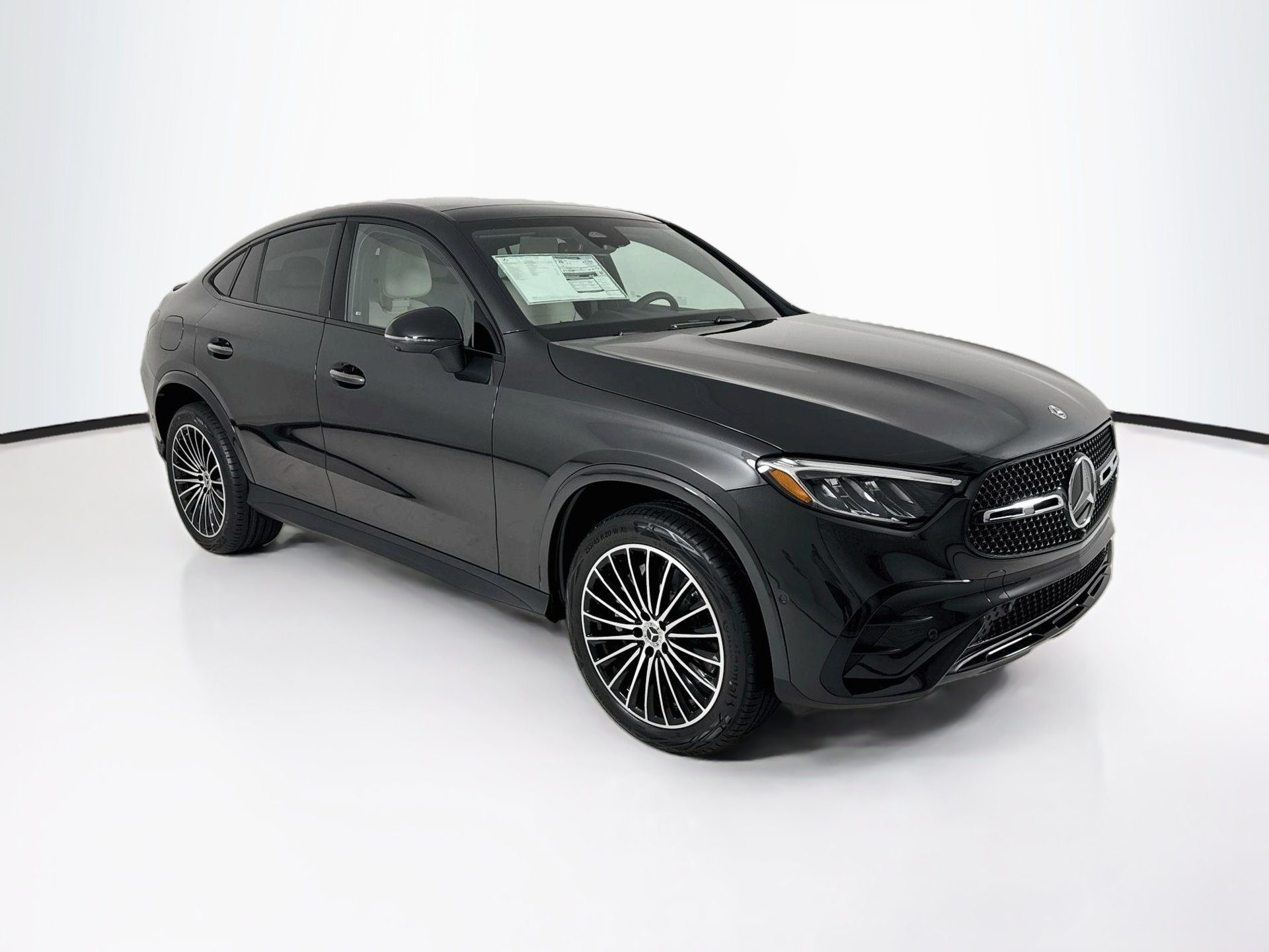 New 2027 Mercedes-Benz GLC 300 4MATIC image 1