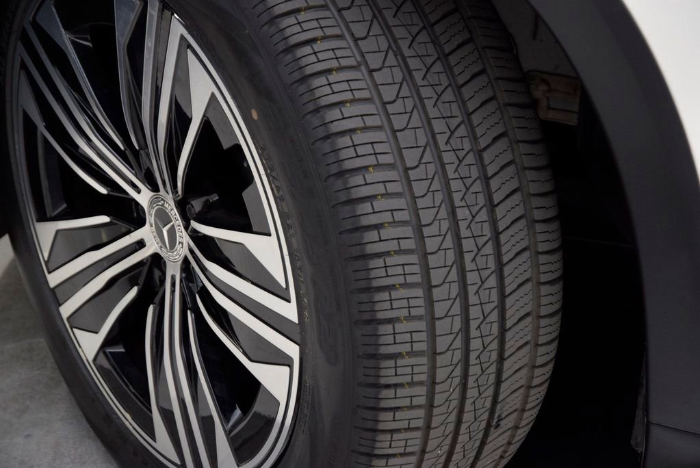 Certified 2023 Mercedes-Benz EQS 450+ SUV image 30